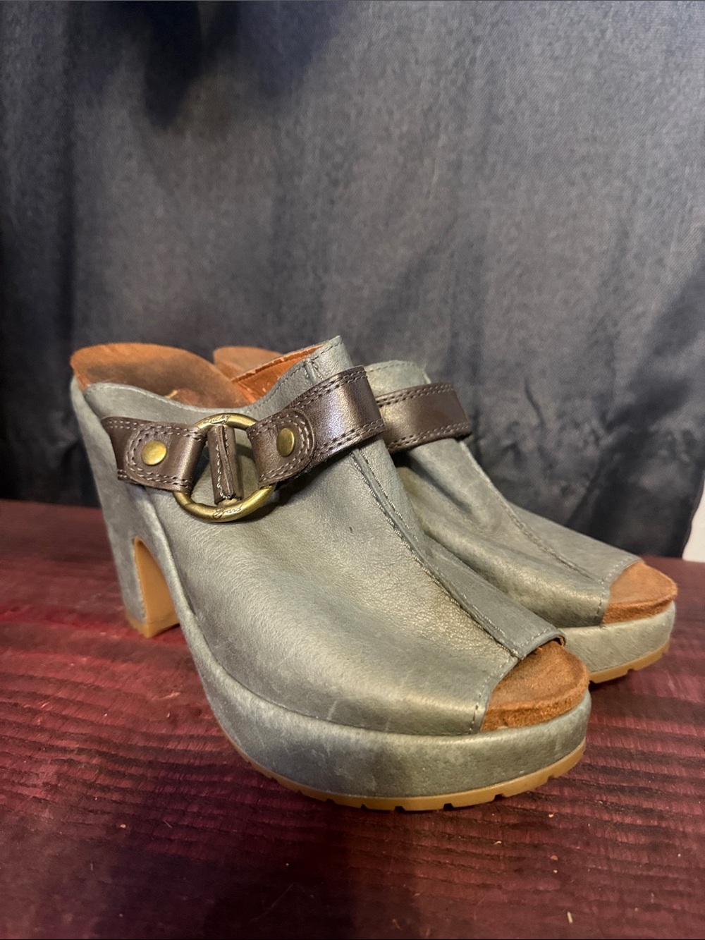 Y2K lucky brand heels